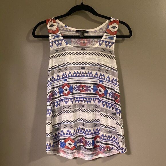Forever 21 Aztec Print Lightweight Tank Top Size Small NWOT - Picture 1 of 6